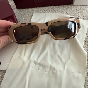 Gucci Women's Sunglasses in Tan with Black Accents